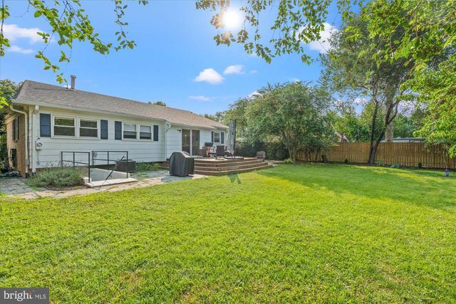 5602 ASHFIELD RD, Alexandria, VA 22315