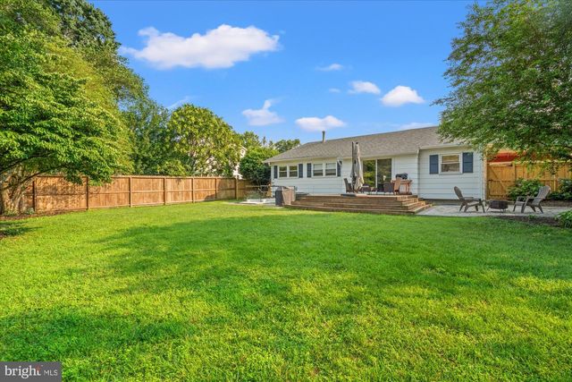 5602 ASHFIELD RD, Alexandria, VA 22315