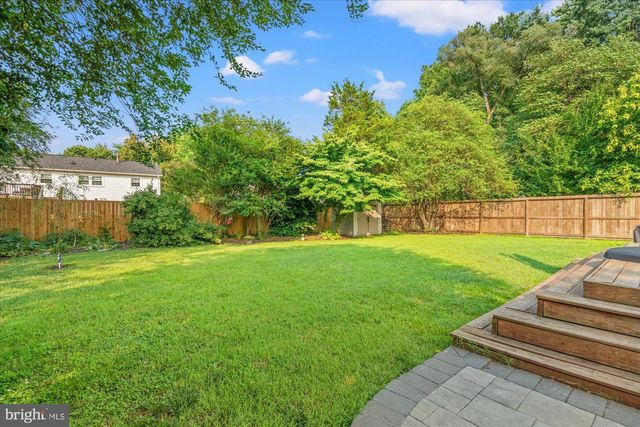 5602 ASHFIELD RD, Alexandria, VA 22315