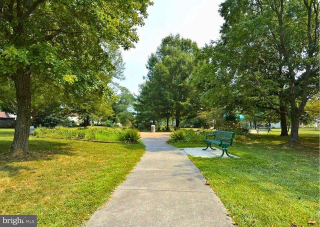 5602 ASHFIELD RD, Alexandria, VA 22315