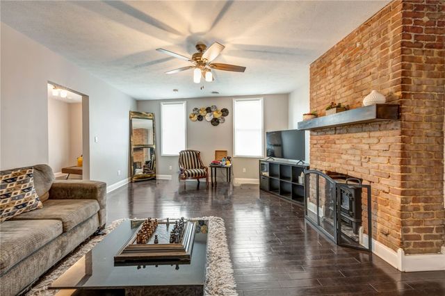 1112 Brabec St A, Troy Hill, PA 15212