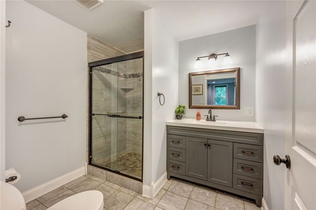 1112 Brabec St A, Troy Hill, PA 15212