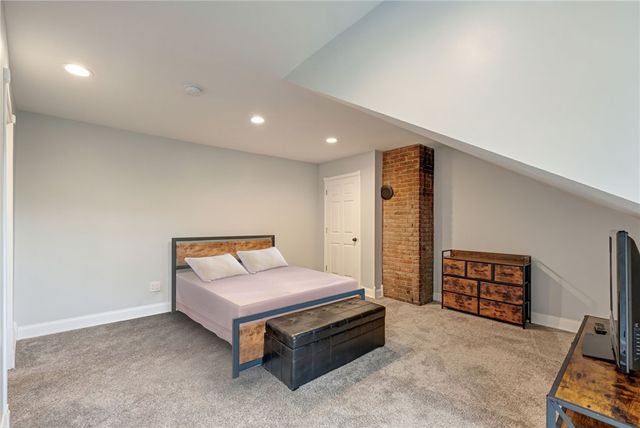 1112 Brabec St A, Troy Hill, PA 15212