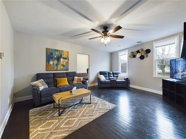 1112 Brabec St A, Troy Hill, PA 15212