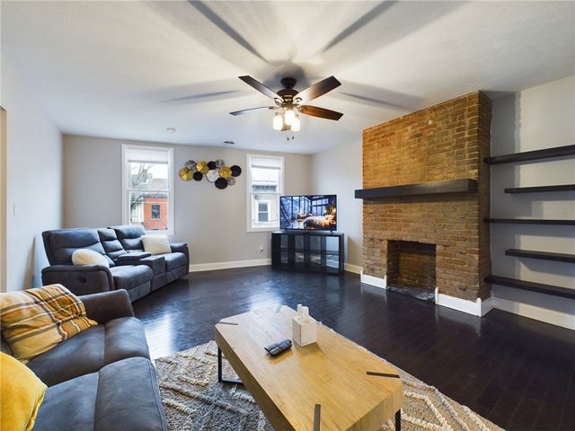 1112 Brabec St A, Troy Hill, PA 15212