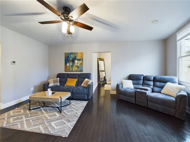 1112 Brabec St A, Troy Hill, PA 15212