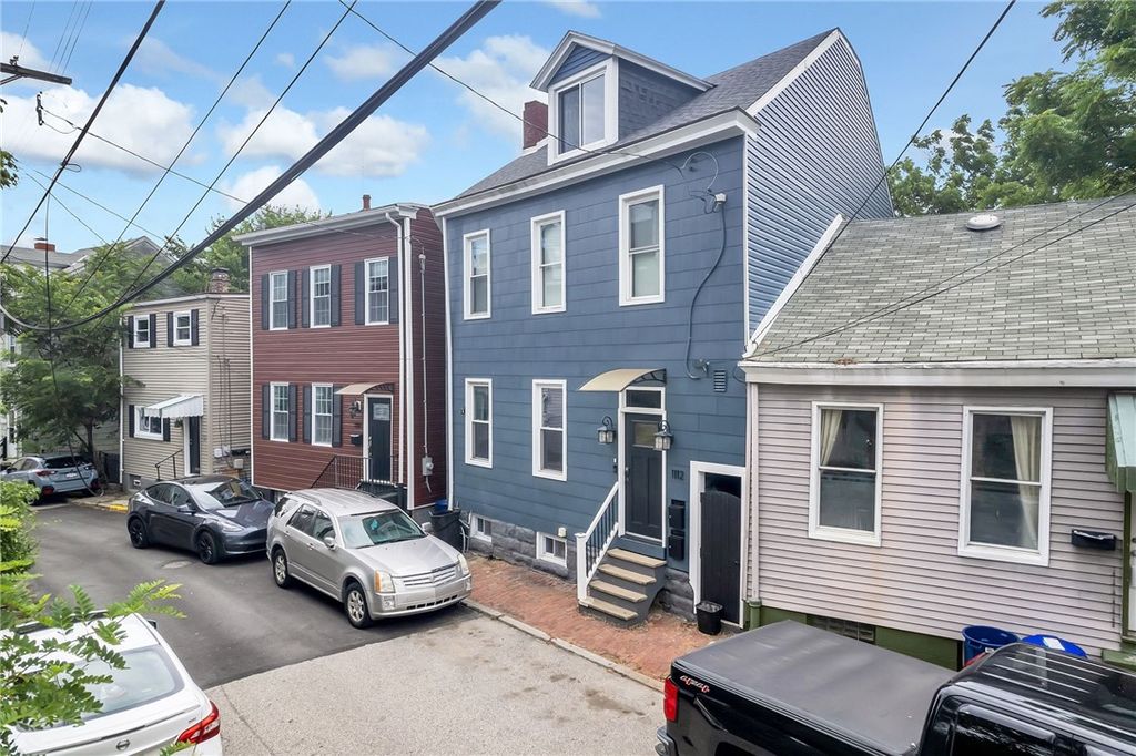 1112 Brabec St A, Troy Hill, PA 15212