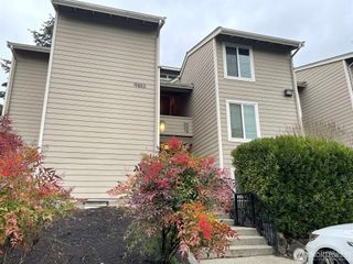 19853 25th Avenue NE #116, Shoreline, WA 98155