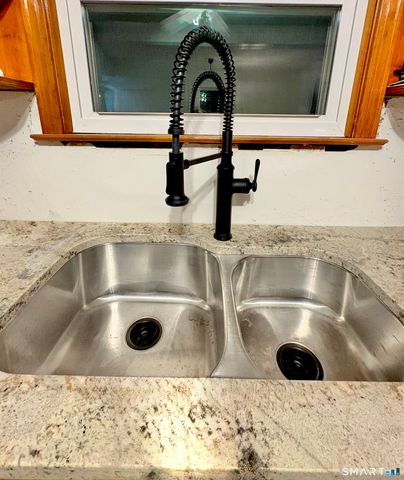 17 Sylvan Avenue, Meriden, CT 06451