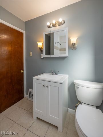 20006 Mountville Drive, Maple Heights, OH 44137