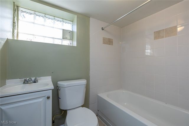 20006 Mountville Drive, Maple Heights, OH 44137