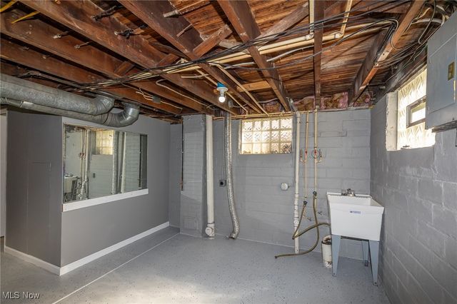 20006 Mountville Drive, Maple Heights, OH 44137