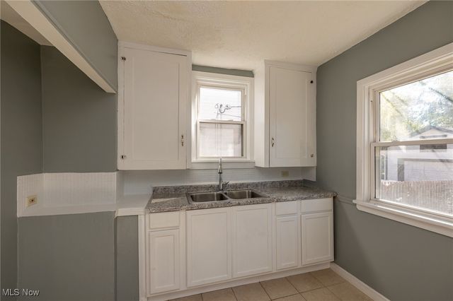 20006 Mountville Drive, Maple Heights, OH 44137