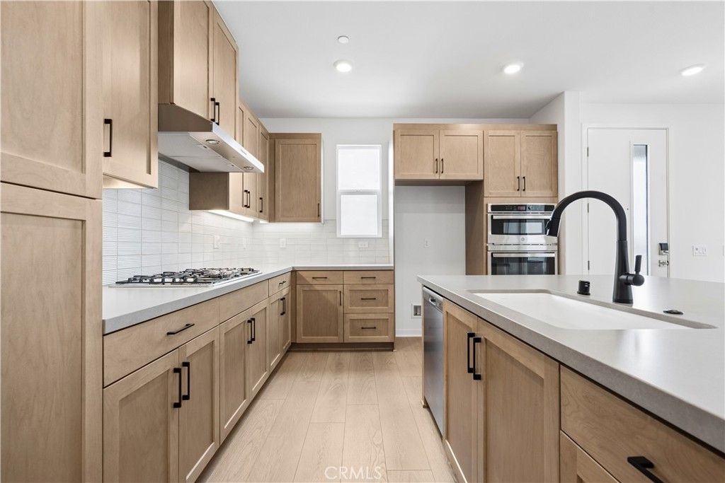 26995 Echo Mountain Way, Valencia, CA 91355 — exterior