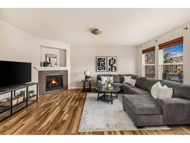 13774 Sagar Dr, Broomfield, CO 80023