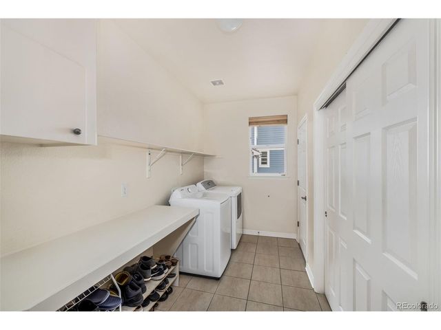 13774 Sagar Dr, Broomfield, CO 80023