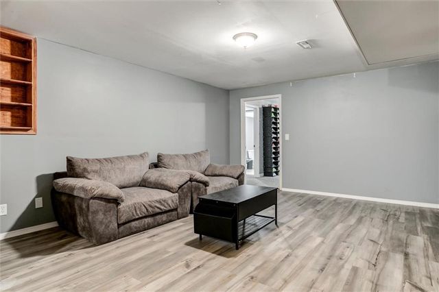 406 S Jackson Street, Archie, MO 64725