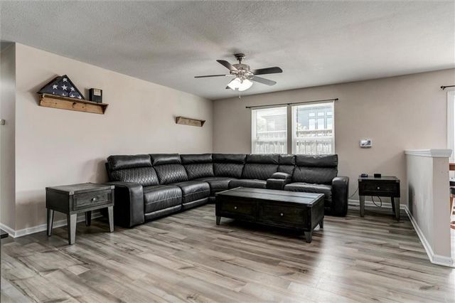 406 S Jackson Street, Archie, MO 64725
