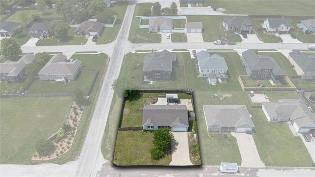 406 S Jackson Street, Archie, MO 64725