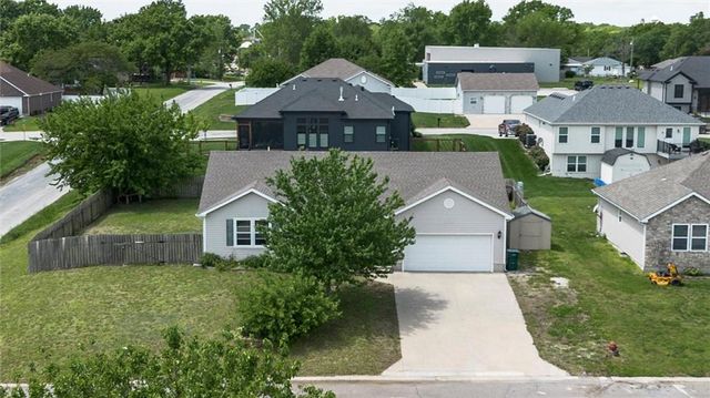 406 S Jackson Street, Archie, MO 64725