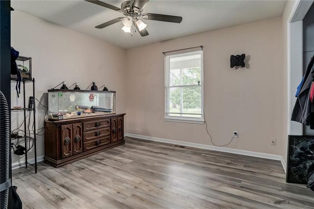 406 S Jackson Street, Archie, MO 64725