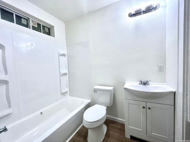 1826 Texas, San Antonio, TX 78228