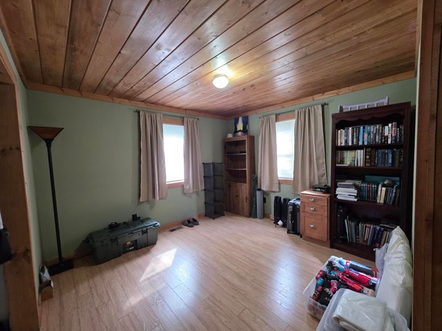 17511 Adair Lane Lane, Houston, MO 65483