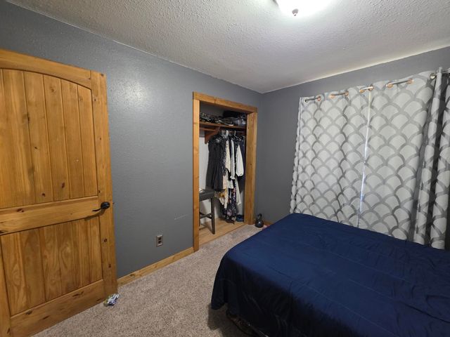 17511 Adair Lane Lane, Houston, MO 65483