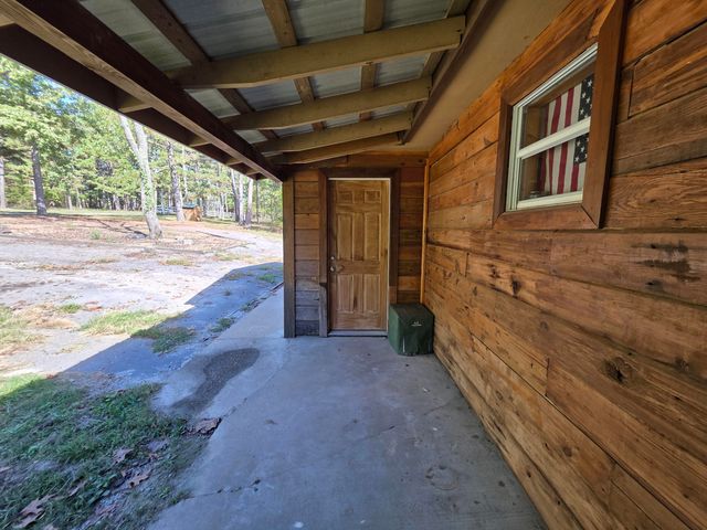 17511 Adair Lane Lane, Houston, MO 65483