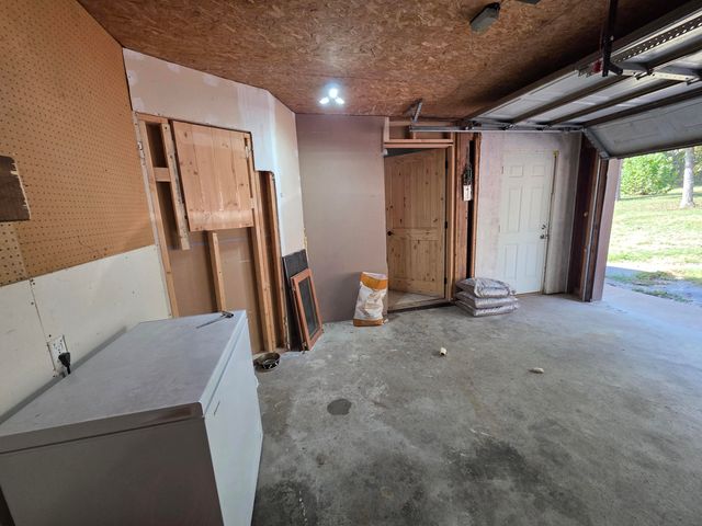 17511 Adair Lane Lane, Houston, MO 65483