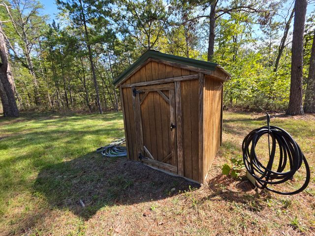 17511 Adair Lane Lane, Houston, MO 65483