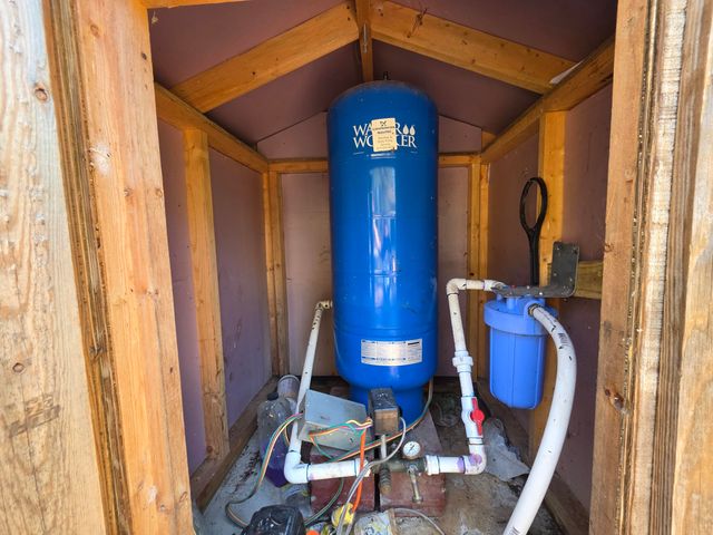 17511 Adair Lane Lane, Houston, MO 65483