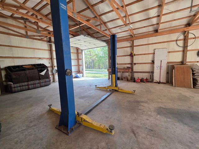 17511 Adair Lane Lane, Houston, MO 65483