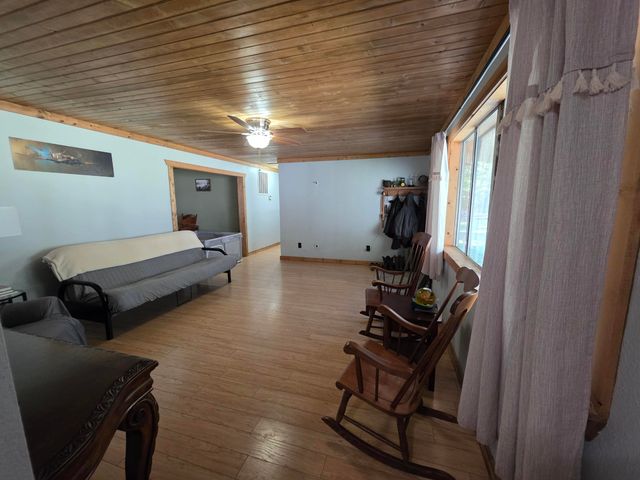 17511 Adair Lane Lane, Houston, MO 65483