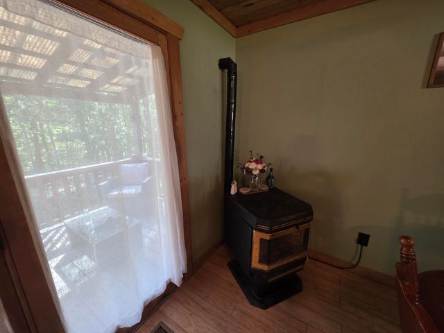 17511 Adair Lane Lane, Houston, MO 65483