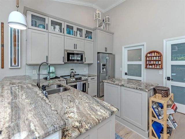 132 WADING BIRD DRIVE, Venice, FL 34292