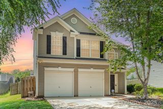 9935 Gray Dove Court, Charlotte, NC 28216