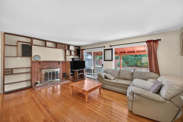 2639 Las Casas Way, Rancho Cordova, CA 95670