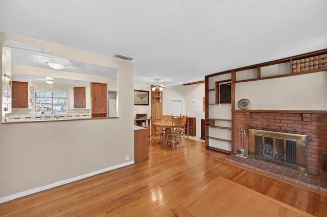 2639 Las Casas Way, Rancho Cordova, CA 95670