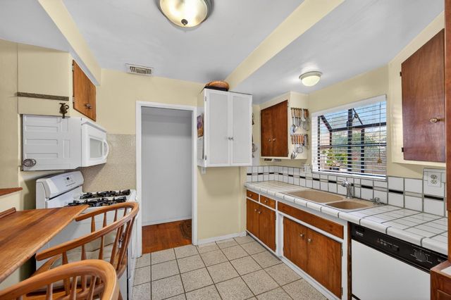 2639 Las Casas Way, Rancho Cordova, CA 95670