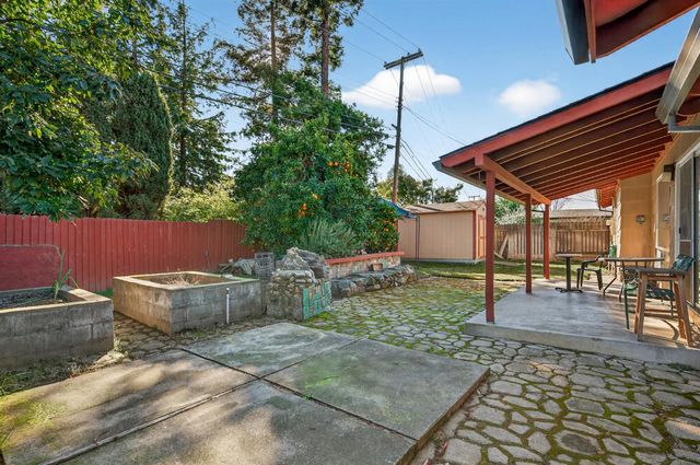 2639 Las Casas Way, Rancho Cordova, CA 95670