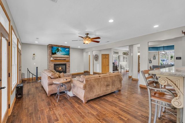 700 Falls Rd, Monterey, TN 38574