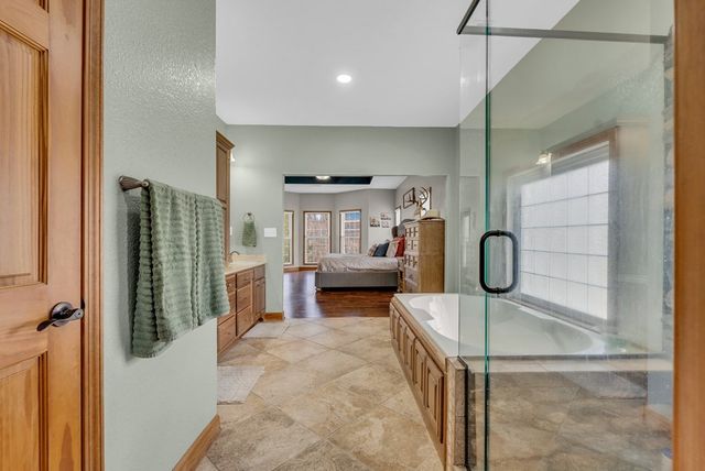 700 Falls Rd, Monterey, TN 38574