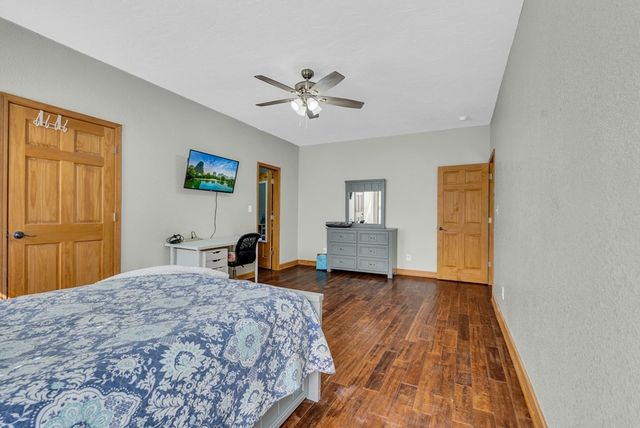 700 Falls Rd, Monterey, TN 38574