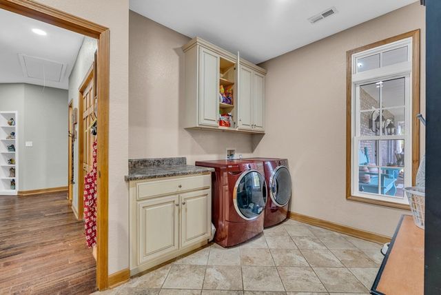 700 Falls Rd, Monterey, TN 38574