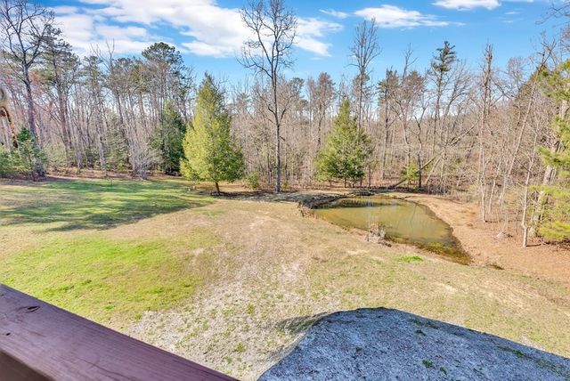 700 Falls Rd, Monterey, TN 38574