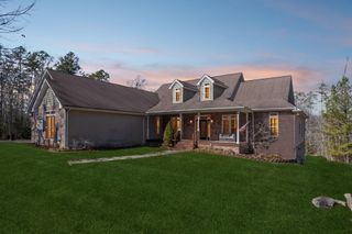 700 Falls Rd, Monterey, TN 38574