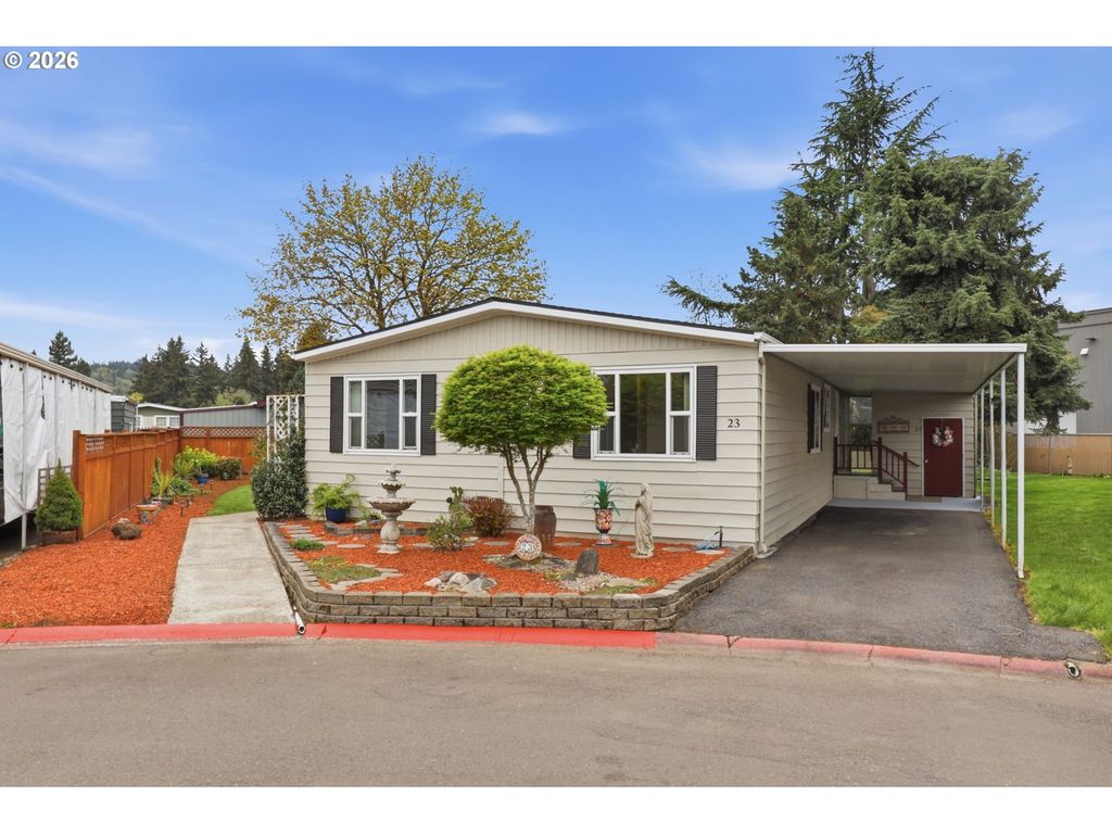 13640 Se HIGHWAY 212 23, Clackamas, OR 97015