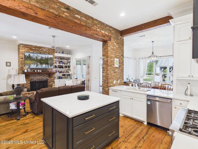 114 Burne Run, Madison, MS 39110