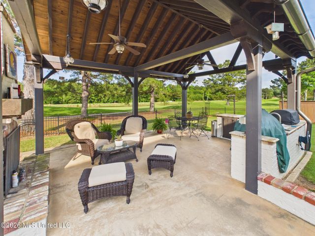 114 Burne Run, Madison, MS 39110